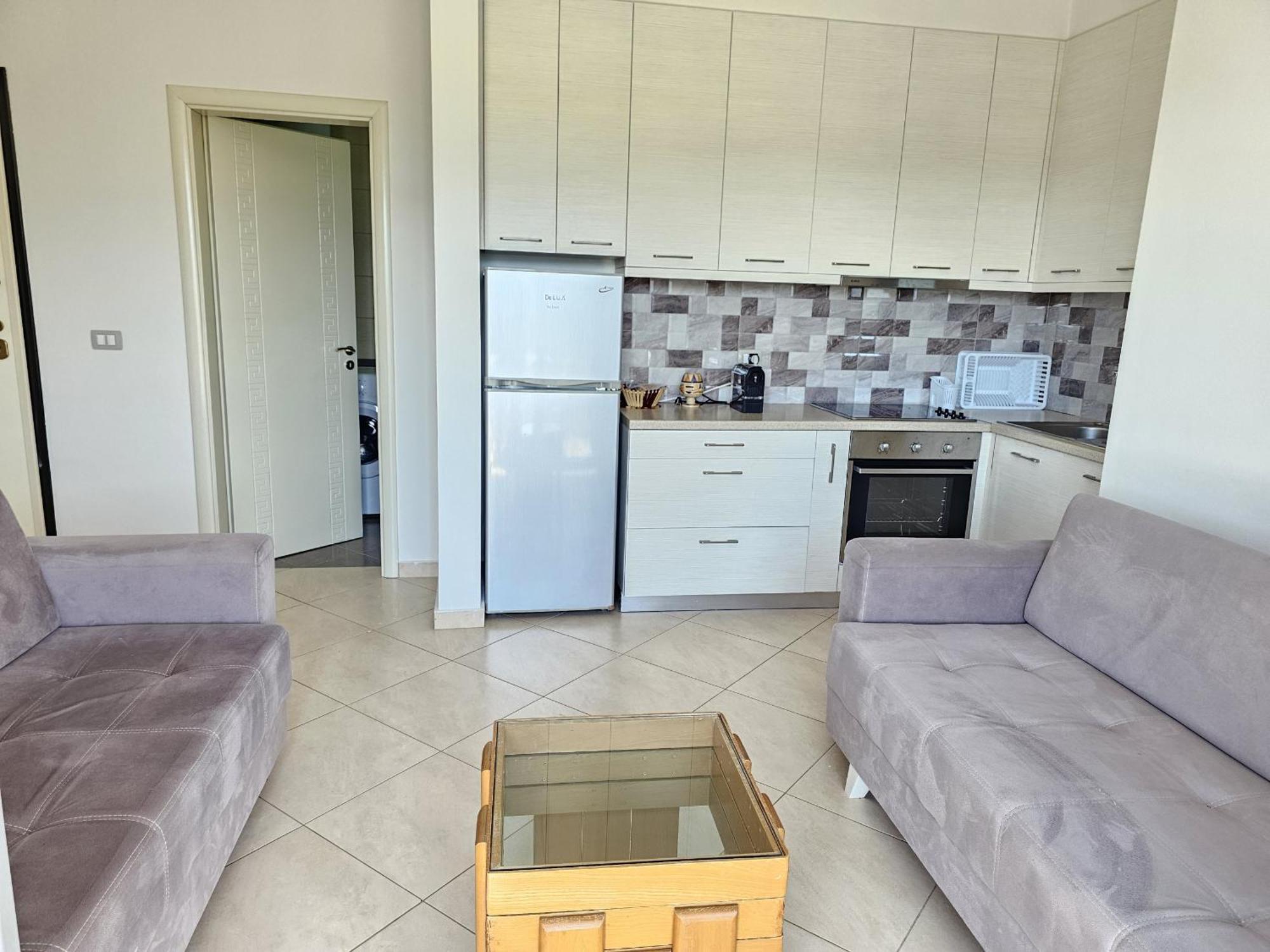 Leilighet With Pool View In Rradhime *