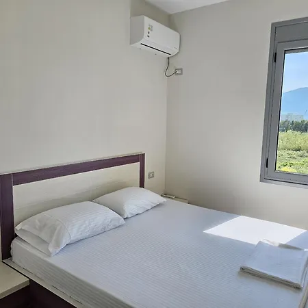 Apartment With Pool View In Rradhime Vlore Exterior photo